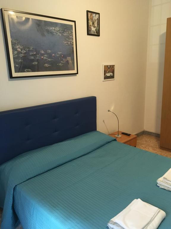 Delightful Apartment 100 Meters From The Colosseum Buitenkant foto